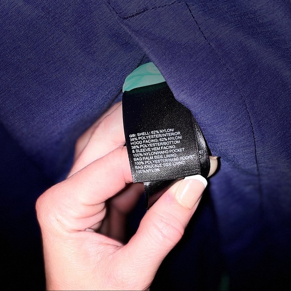 North Face Venture 2 Rain Jacket Windbreaker Hyvent 2.5 • Size: XS - Picture 9 of 16